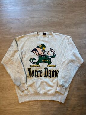VTG Notre Dame Men’s L Fighting Irish Crewneck Sweatshirt 90s Distressed